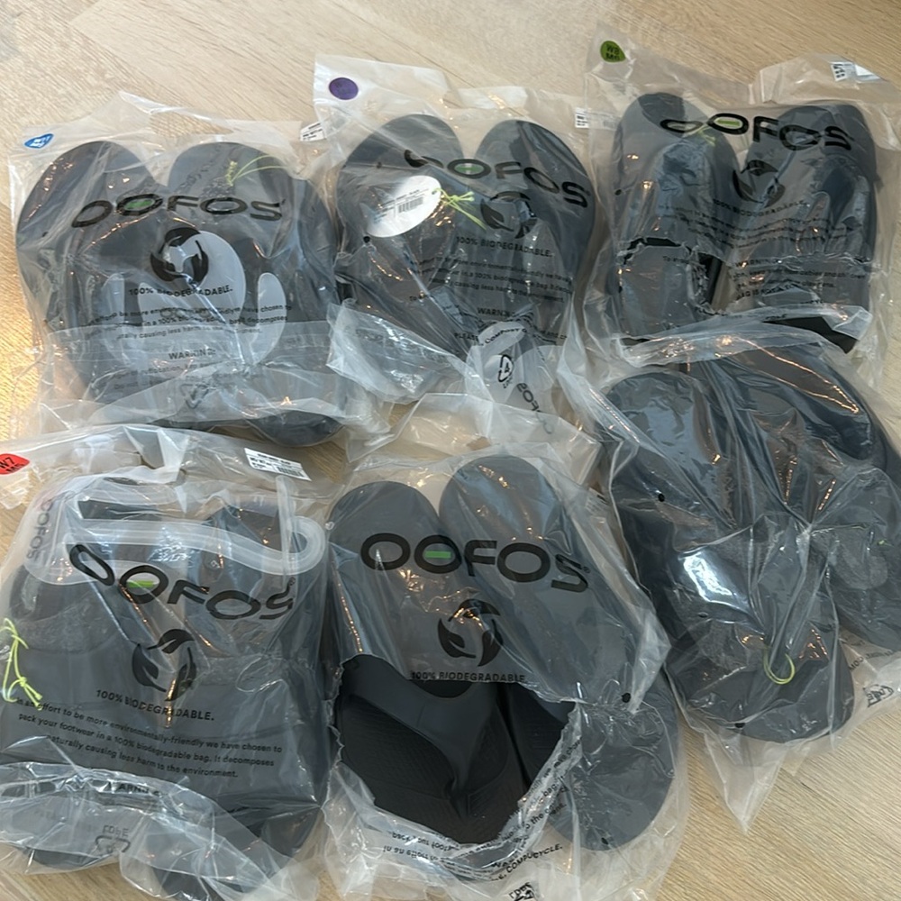 Women’s sizing - OOFOS OOriginal - Black - NEW WITH TAGS - Picture 2 of 6